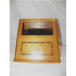 Point of View Pen Case