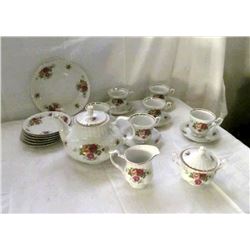 Chodziez Bone China Tea Set (26)