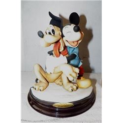 Armani Figurine Mickey and Pluto - 1746C