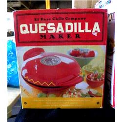 Quesadilla Maker in box