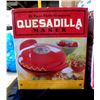 Image 1 : Quesadilla Maker in box