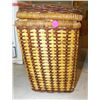 Image 2 : Wicker Picnic Basket