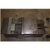 Image 2 : Kurt D675-018408 Precision Machine Vise