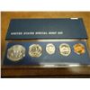 Image 2 : 1966 US SPECIAL MINT SET WITH BOX 40% SILVER JOHN F. KENNEDY HALF DOLLAR