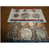 Image 2 : 1974 US MINT SET (UNC) P/D/S (WITH ENVELOPE) THIS IS AN OFFICIAL US PACKAGED P/D/S SET, IT DOES NOT 