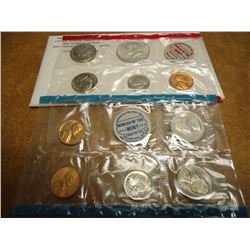 1968 US MINT SET (UNC) P/D/S (WITH ENVELOPE) 40% SILVER JOHN F. KENNEDY HALF DOLLAR, THIS IS AN OFFI