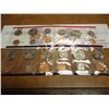 Image 2 : 1988 & 1989 US MINT SETS P/D (WITH ENVELOPES)