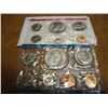 Image 1 : 1973 US MINT SET (UNC) P/D/S (WITH ENVELOPE) THIS IS AN OFFICIAL US PACKAGED P/D/S SET, IT DOES NOT 