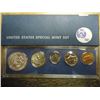 Image 2 : 1967 US SPECIAL MINT SET WITH BOX 40% SILVER JOHN F. KENNEDY HALF DOLLAR
