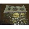 Image 2 : 1977 US MINT SET (UNC) P/D (WITH ENVELOPE)
