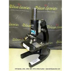 WOLFE MICROSCOPE (print sequence:) 45282