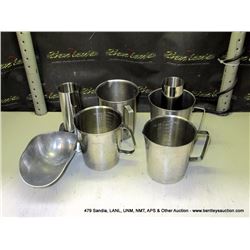 BOX: KITCHEN UTENSILS