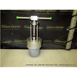 NUPRO SS-8UW TP3-43 VALVE