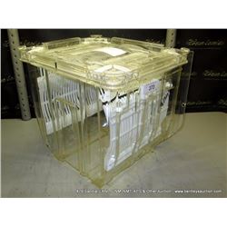 WAFER CONTAINER / HOLDER