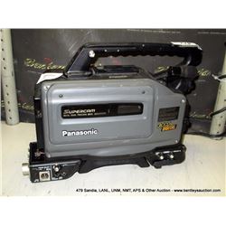 PANASONIC AG-DP800 P DIGITAL VHS CAMCORDER (print sequence:) 45368
