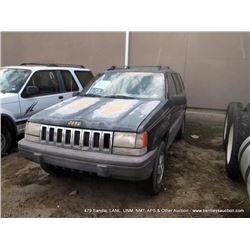 1994 ??? JEEP GRAND CHEROKEE LAREDO~ 176,518 MILES VIN: 1J4GZ58YXRC105095, SUV, 4WD, V8, 5.2L, 4X4 T