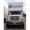 Image 2 : GMC TOPKICK MOVING BOX TRUCK ~ ?? MILES VIN: ??????, SINGLE AXLE TITLE #?? KEYS=??