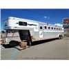 Image 2 : 2009 PLATINUM 7 BAY HORSE TRAILER VIN: 5HMXG312491004773, WITH TACK ROOM, DUAL AXLE, FIFTH WHEEL TIT
