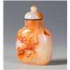 Image 2 : A CHINESE AGATE SNUFF BOTTLE