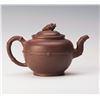 Image 2 : ZISHA TEAPOT WITH GOLD TOAD FORM CAP