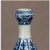 Image 3 : A QIANLONG STYLE GARLIC HEAD PORCELAIN VASE WITH FLORAL MOTIFS