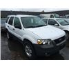Image 2 : 2005 FORD ESCAPE HYBRID 4DR SUV, WHITE, VIN # 1FMYV95H55KB46282