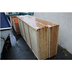 MEDIUM CRATE OF SIGN AND WINDOW GLASS