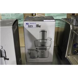 BREVILLE JUICE EXTRACTOR