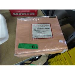 New - King size sheet set - 400 thread count