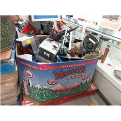 Pallet of store returns and used goods