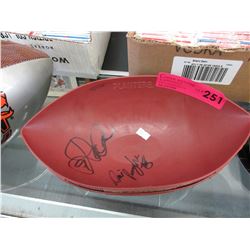 Lui Pasaglia - Signed Planters Peanut dish