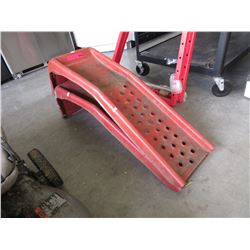 2 Used metal car ramps