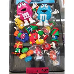 M&M's toys & Christmas decorations - 19 pieces