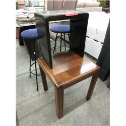 2 Side tables & 2 stools - used
