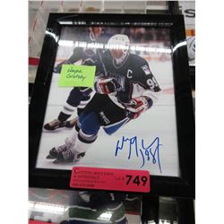 Autographed photo of Wayne Gretzky
