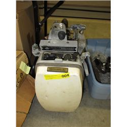 9 HP Johnson Sea-Horse boat motor - used