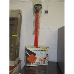 New - Case of 6 Bigfoot snow shovels