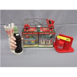 5 "Coca-Cola" kitchen collectibles