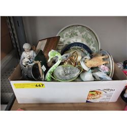 Assorted household collectibles