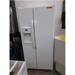 Used side by side fridge/freezer