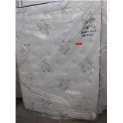 New - Queen size mattress with memory foam top