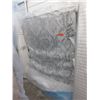 Image 1 : New - Queen size Simmon's mattress