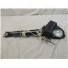 Image 1 : MAGNIFYING LAMP