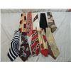 Image 1 : LOT 10 VINTAGE MENS NECK TIES