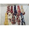 Image 2 : LOT 10 VINTAGE MENS NECK TIES