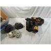Image 1 : BOSTITCH N80 NAIL GUN W/ NAILS