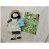 Image 2 : LINNEA IN MONETS GARDEN DOLL & BOOK