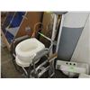 Image 1 : LOT 8 MISC HOME HEALTH CARE EQUIPMENT