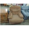 Image 1 : OVERSTUFFED RECLINGING CHAIR