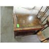 Image 2 : ANTIQUE LEATHER TOP SIDE TABLE